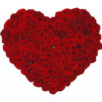 Серце із троянд - у День Закоханих.