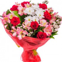 Bouquet of roses, chrysanthemums  and alstroemeria 